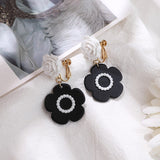2022 new fashion retro flower series earrings jewelry, creative lovely woman foe earrings Korea jewelry wholesale party gifts daiiibabyyy