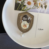 Vintage pearl pendant 5 pearls brooch luxury jacket flowers Lapel Pins Brooches Bow Fabric Jewelry for Women daiiibabyyy