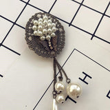 Vintage pearl pendant 5 pearls brooch luxury jacket flowers Lapel Pins Brooches Bow Fabric Jewelry for Women daiiibabyyy