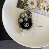 Vintage pearl pendant 5 pearls brooch luxury jacket flowers Lapel Pins Brooches Bow Fabric Jewelry for Women daiiibabyyy