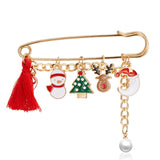 Christmas Tree Tassel Pearl Santa Claus Moon Elk Snowman Bells Gloves Snowflake Pendant 2022 Xmas Brooch Pins New Year Gifts daiiibabyyy