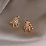 Korean New Design Fashion Jewelry Exquisite Pearl Zircon Women Earrings Delicate Moon Horse Cute Animal Stud Earrings Wholesale daiiibabyyy
