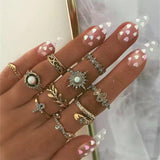 Daiiibabyyy Boho Vintage Gold Color Crystal Sun Five-pointed Star Leaf Snake Set Ring For Women Trendy Personality Fashion Rings Jewelry