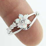 Daiiibabyyy  Elegant Round Flower Rings for Women Classic Silver Color Metal Inlaid White Zircon Crystal Engagement Ring Jewelry daiiibabyyy