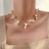 Daiiibabyyy Baroque Irregular Natural Sea Shell Conch Beaded Choker Necklace for Women Unique Statement Necklace Clavicle Chain Collar