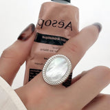 Vintage Personality Europe And American Emerald Ring For Women Design Sense Of Senior Sense Ring Fashion Jewelry wholesale gift daiiibabyyy