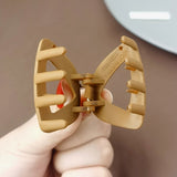 Daiiibabyyy New Fashion Ponytail Hairpins Women Girl Retro Geometric Small Hair Clip Ponytail Fixed Buckle Simple Headdress Hair Accessories