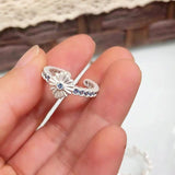 Daiiibabyyy 2023 New Trendy Cross Flower Open Rings For Women High Grade Luxury Unique Shinning Zirconia Stone Paved Jewelry Ring