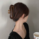 Daiiibabyyy 11.6cm Solid Color Hollow Square Acrylic Big Hair Claw For Women Girls Fashion Plastic Barrettes Hairpin Clomp Hair Accessories