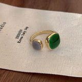 Vintage Personality Europe And American Emerald Ring For Women Design Sense Of Senior Sense Ring Fashion Jewelry wholesale gift daiiibabyyy