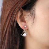 Exquisite inlaid zirconium hollow fan earrings gold electroplating women's prom party earrings Korean jewelry daiiibabyyy