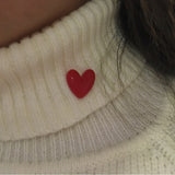 Daiiibabyyy 2Pcs Cartoon Red Small Heart Enamel Brooch Pins Cute Women Brooch Denim Jackets Lapel Pin Decoration Badge Fashion Jewelry Gift