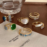 Vintage Personality Europe And American Emerald Ring For Women Design Sense Of Senior Sense Ring Fashion Jewelry wholesale gift daiiibabyyy