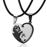 Animal Pendant Black White Cat Stitching Necklace Simple Friendship Gift Heart Shape Gold White Cat Cute Couple Jewelry Necklace daiiibabyyy