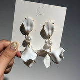 Flatfoosie Flower Long Dangle Drop Earrings for Women Wedding Bridal Party White Red Big Petal Korean Earrings Statement Jewelry daiiibabyyy