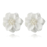 Sexy Woman Black Flower Earrings Party Club Accessories Ear Stud Earrings Fashion Jewelry Korean Pearl Earrings Moda Mujer 2021 daiiibabyyy