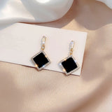 Korean version of hot new black round rhinestone earrings fashion simple and versatile temperament female wedding earrings jewel daiiibabyyy