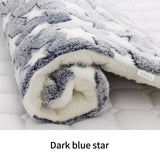 Pet Blanket Soft Thickened Fleece Pad Flannel Bed Mat For Puppy Dog Cat Sofa Cushion Home Rug Keep Warm Sleeping Cover daiiibabyyy
