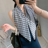 90cm * 90cm Design Scarf Lady Shawl Printed Silk Felt Headscarf Scarf Lady Headscarf Square Scarf Lady Wrap Scarf 2021 daiiibabyyy