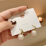 New Simple Celebrity Style Gold Pearl Drop Earrings For Woman 2021 Korean Fashion Jewelry Wedding Girl's Sweet Accessories daiiibabyyy