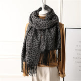 Fashion 2021 new style leopard print women scarf winter warm cashmere scarves lady knit shawls foulard female neck pashmina daiiibabyyy