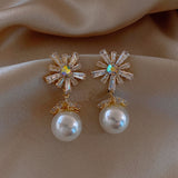 2021 New Spring White Enamel Daisy Flower Vintage Elegant Simple Opening Rings for Women Jewelry Party Gifts daiiibabyyy