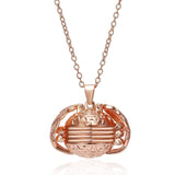 Unique Carved Design Heart-shaped Photo Frame Pendant Necklace Charm Openable Locket Necklaces Women Men Memorial Jewelry daiiibabyyy