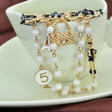 Luxury Fashion Pearl Flower CC Brooches for Women's clothing Number 5 Brooch Gift for Girl Friend Accessories For Jewelry daiiibabyyy