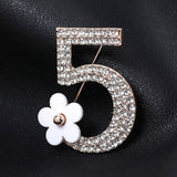 Luxury Fashion Pearl Flower CC Brooches for Women's clothing Number 5 Brooch Gift for Girl Friend Accessories For Jewelry daiiibabyyy
