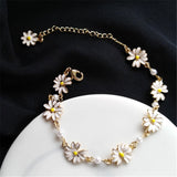 Fashion Sweet White Flowers Bracelets Personality Pearl Metal Minimalist Chrysanthemum Bracelet for Women Jewelry Accessories daiiibabyyy