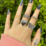 Gothic Vintage Heart Snake Rings Set for Women Men Funny Creative Silver Color Animal Bee Skull Ring Hiphop Jewelry daiiibabyyy